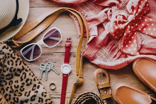 10 Must-Have Fashion Accessories for 2026